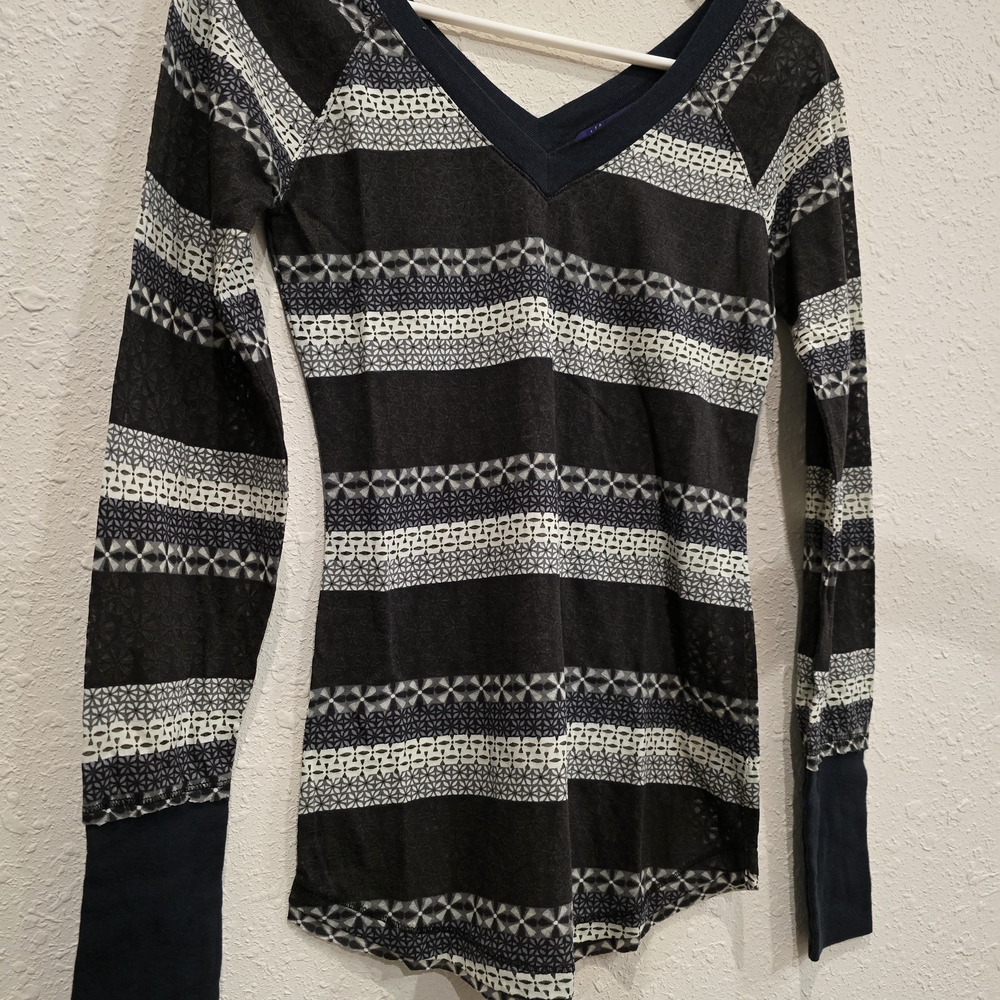 Miley Cyrus & Max Azria Black and White Patterned Top